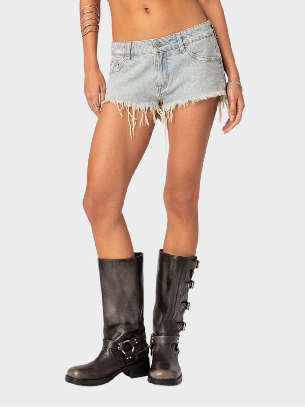 Edikted Frayed Vintage Washed Denim Shorts